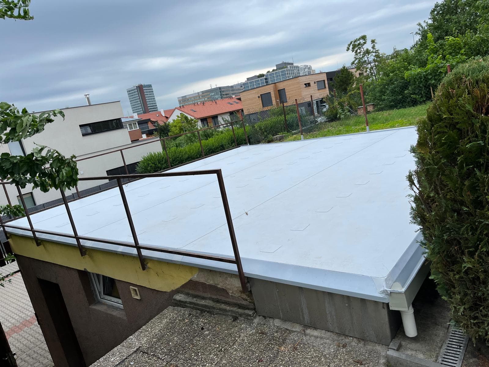 Hydroizolace ploché střechy